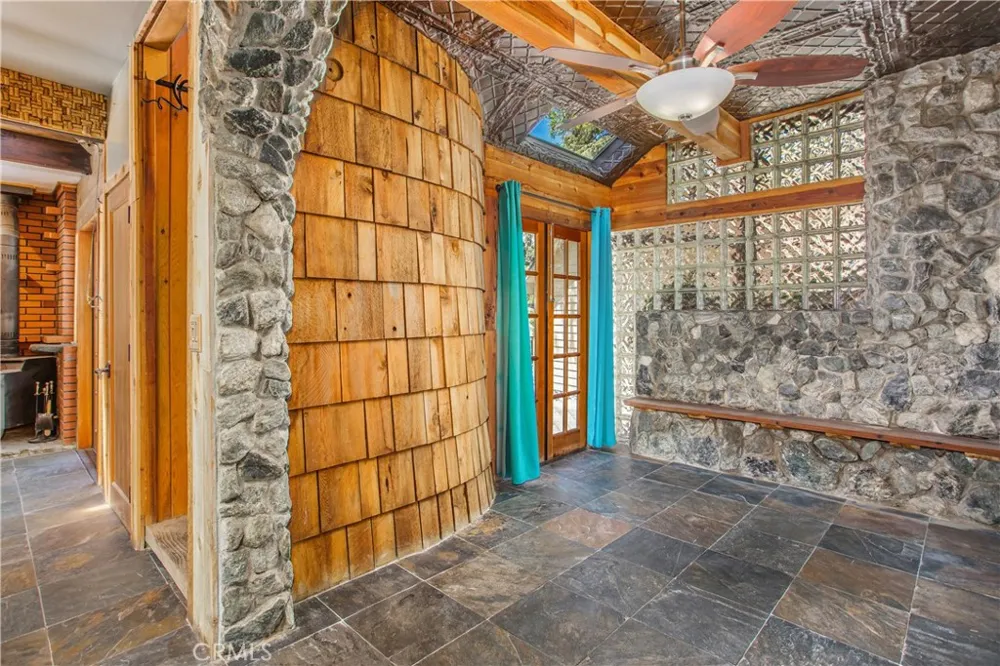 9323 Cedar Dr. Forest Falls, CA 92339