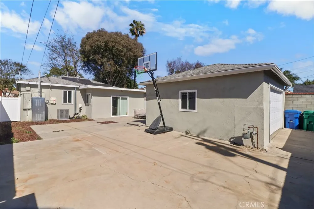 200 E Barclay Street Long Beach, CA 90805