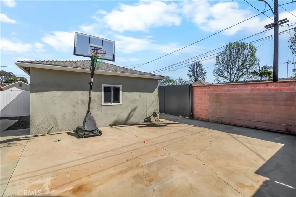 200 E Barclay Street Long Beach, CA 90805
