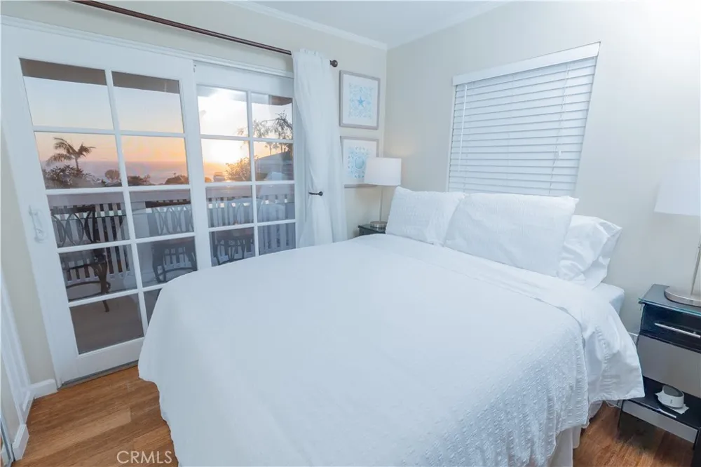 464 Bent Street #B Laguna Beach, CA 92651