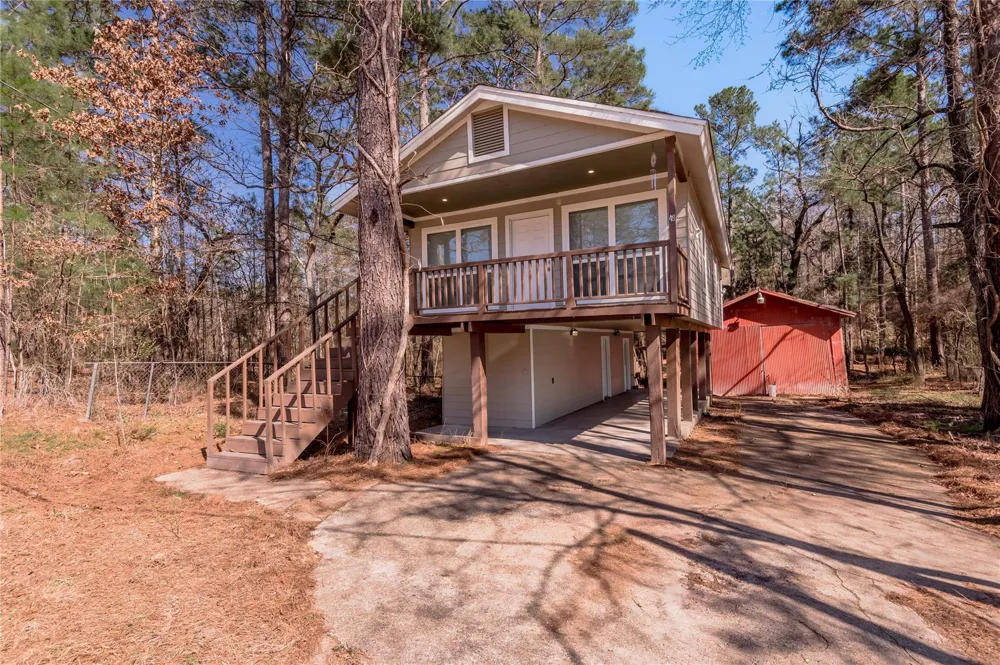 48 Hickory Bend Riverside, TX 77320