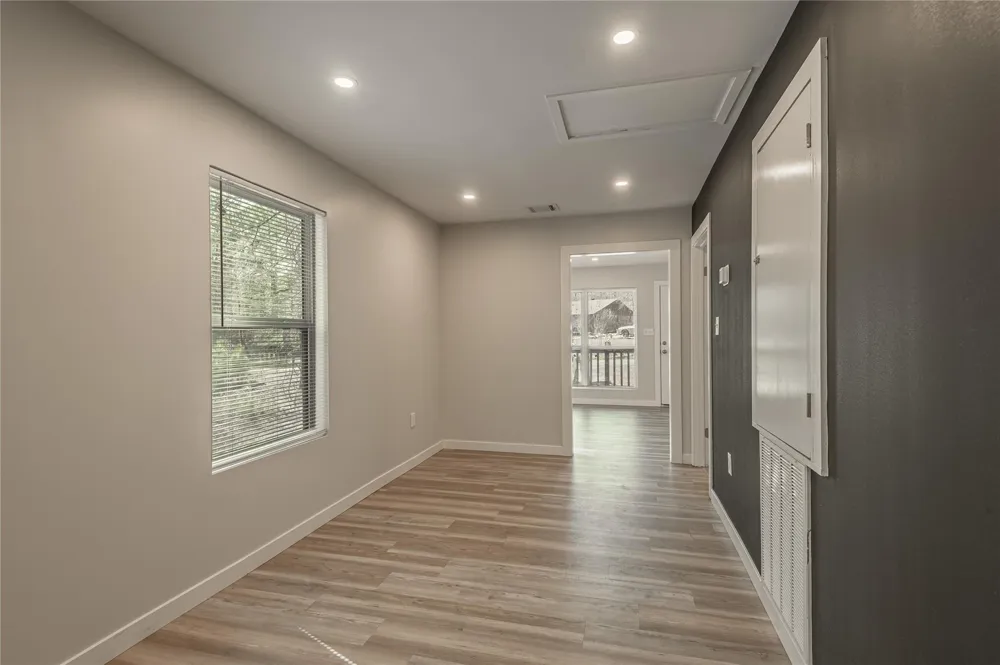 48 Hickory Bend Riverside, TX 77320