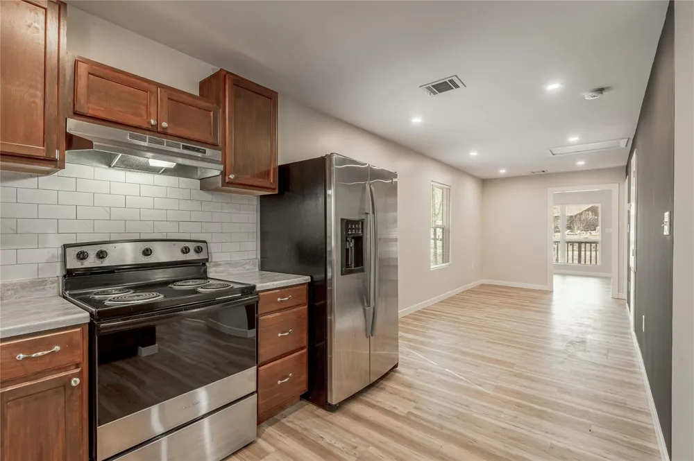 48 Hickory Bend Riverside, TX 77320