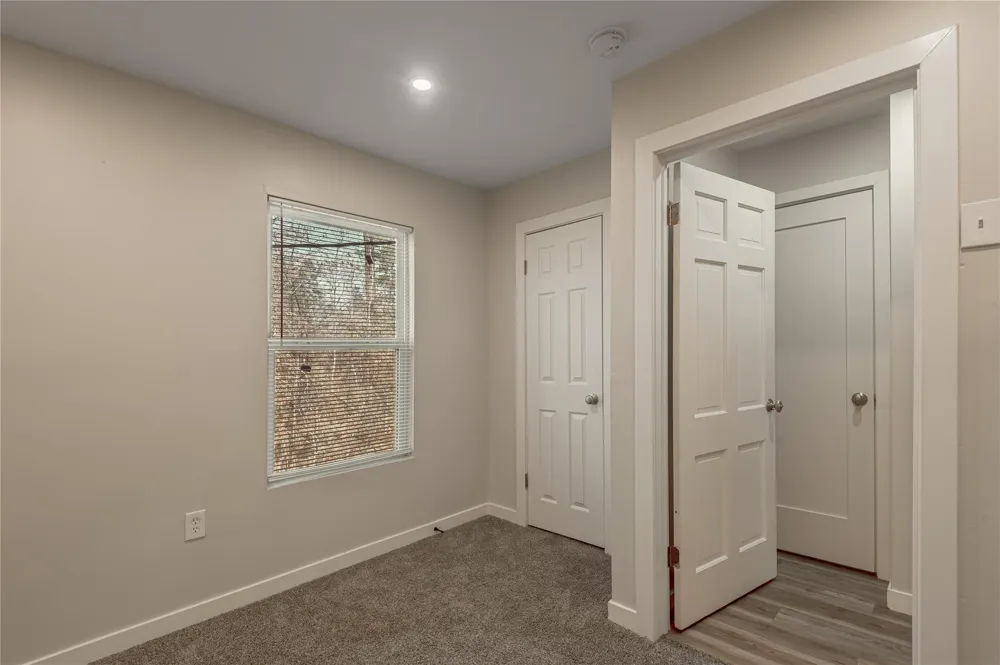 48 Hickory Bend Riverside, TX 77320