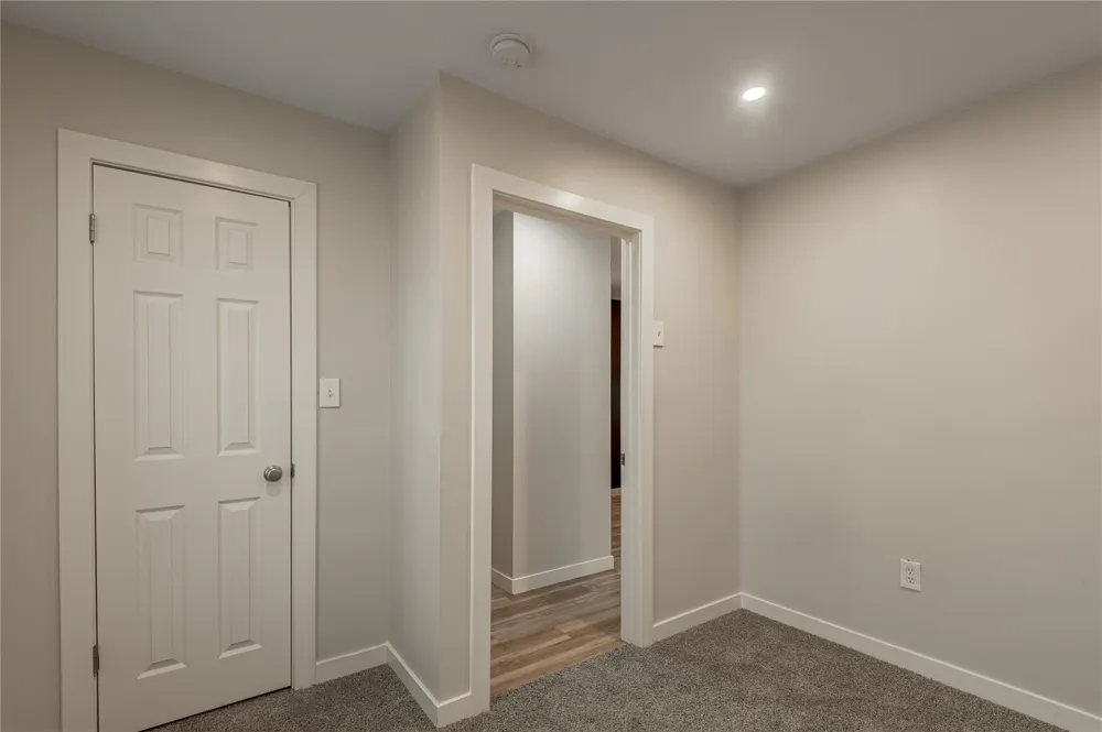 48 Hickory Bend Riverside, TX 77320