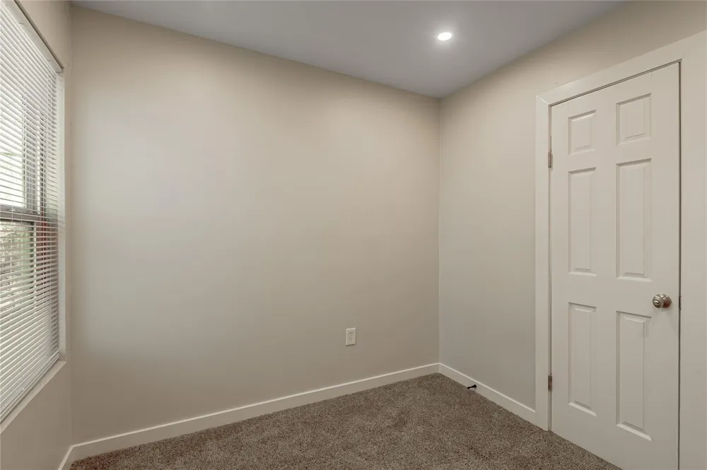 48 Hickory Bend Riverside, TX 77320