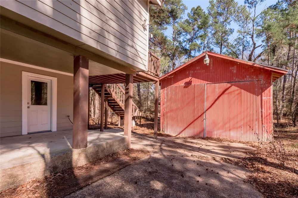 48 Hickory Bend Riverside, TX 77320