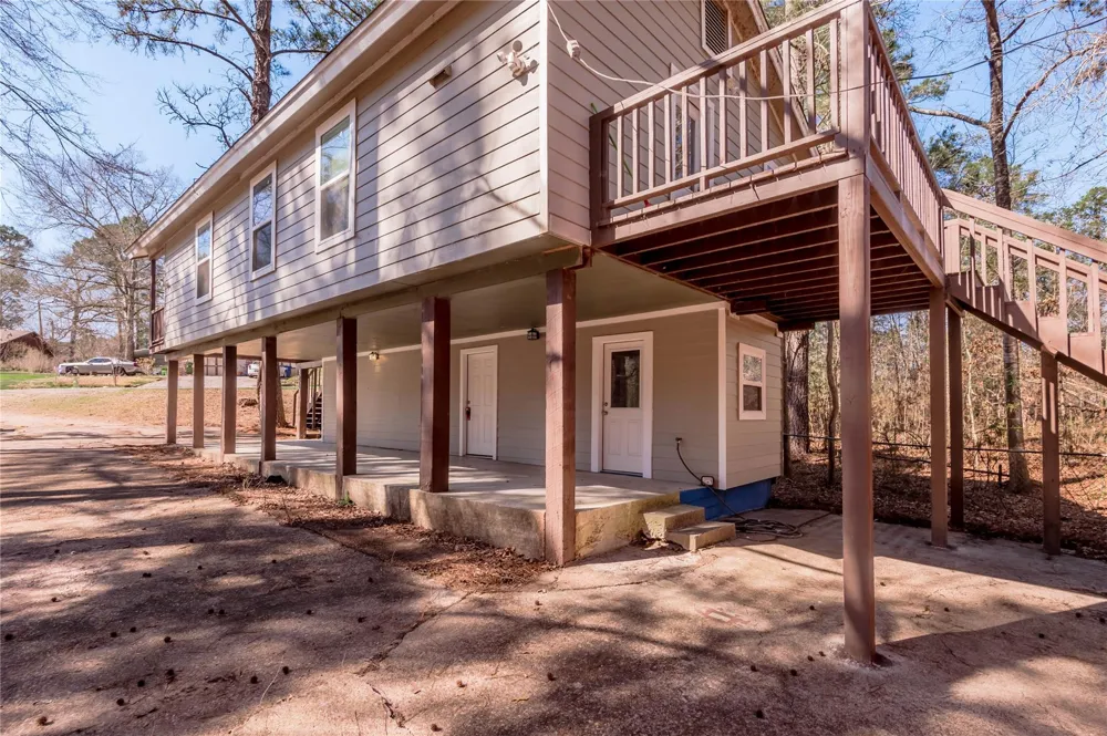 48 Hickory Bend Riverside, TX 77320