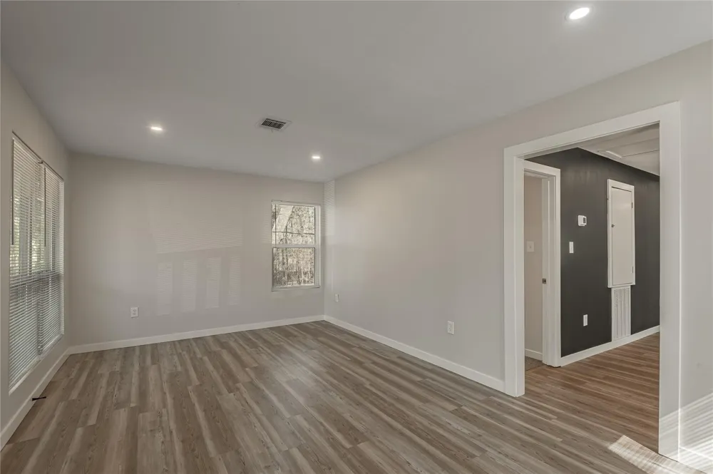 48 Hickory Bend Riverside, TX 77320