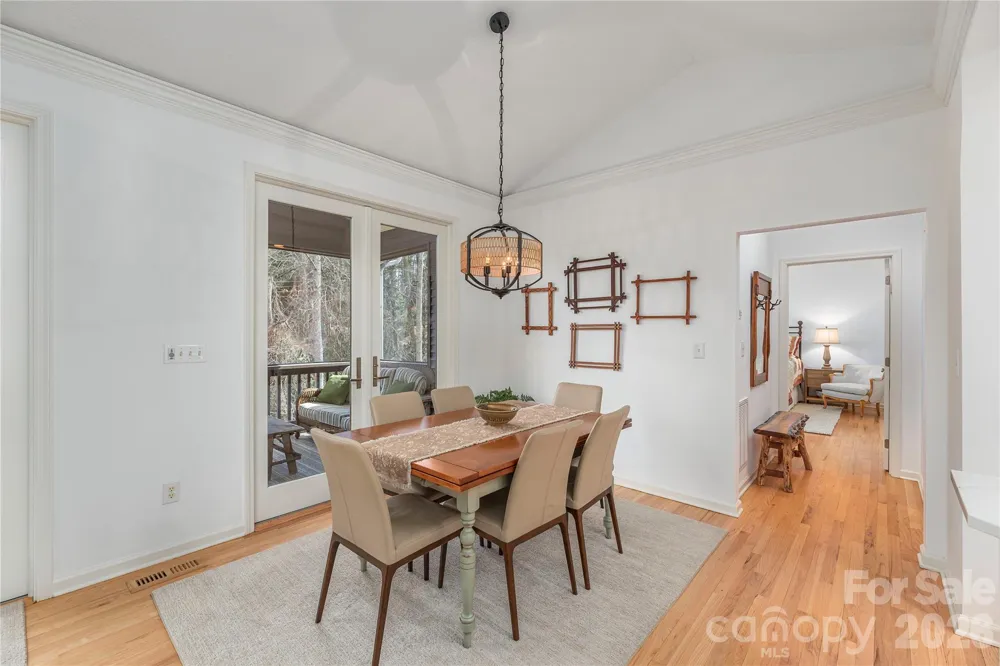 59 Old Pasture Way Hendersonville, NC 28739