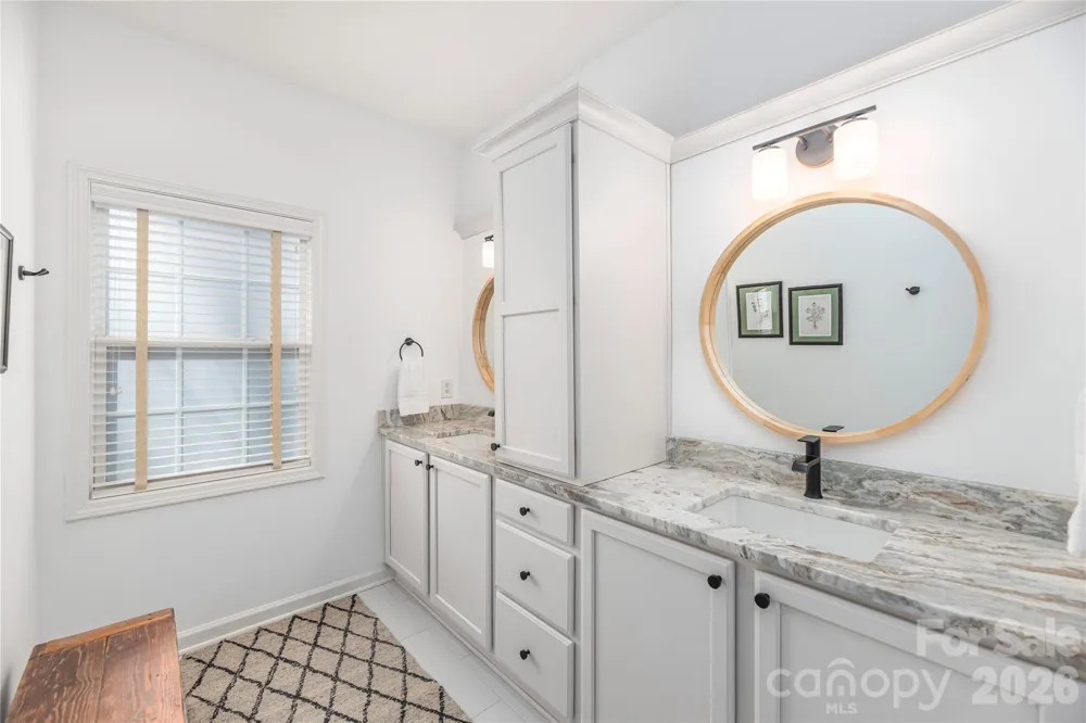 59 Old Pasture Way Hendersonville, NC 28739