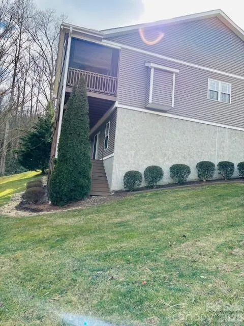 59 Old Pasture Way Hendersonville, NC 28739