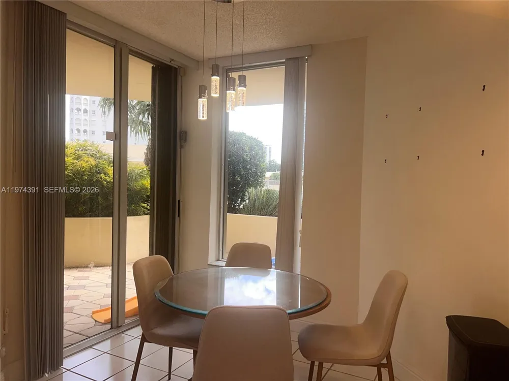20191 E Country Club Dr #407 Aventura, FL 33180