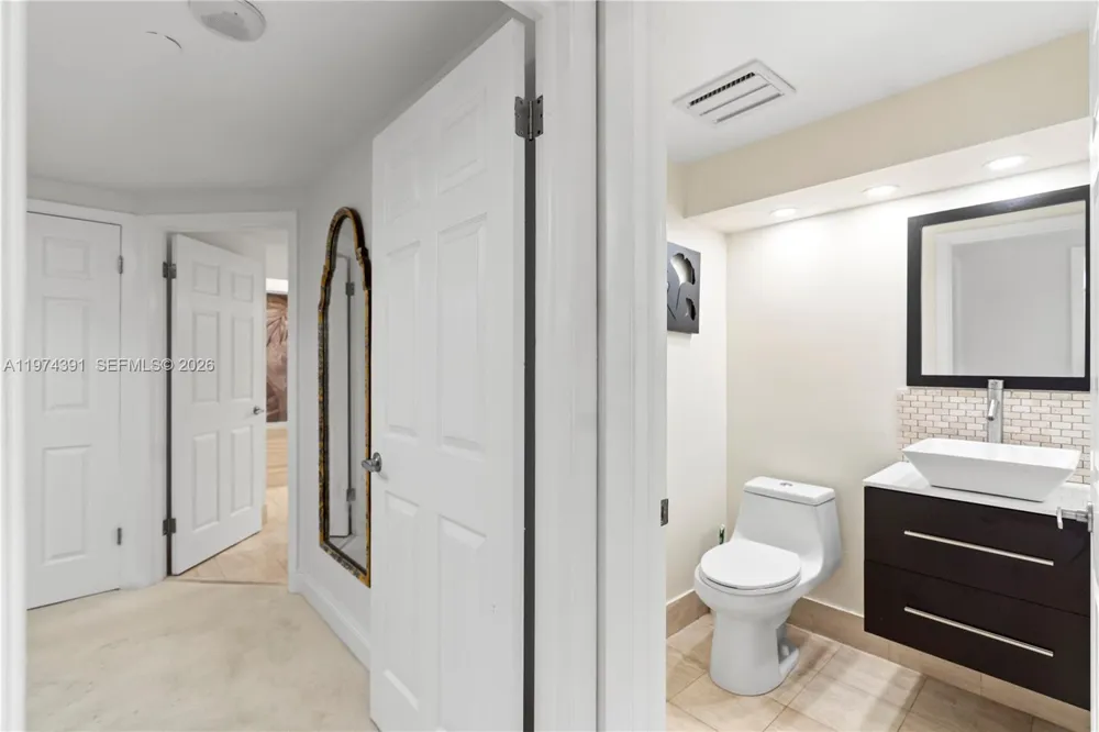 20191 E Country Club Dr #407 Aventura, FL 33180
