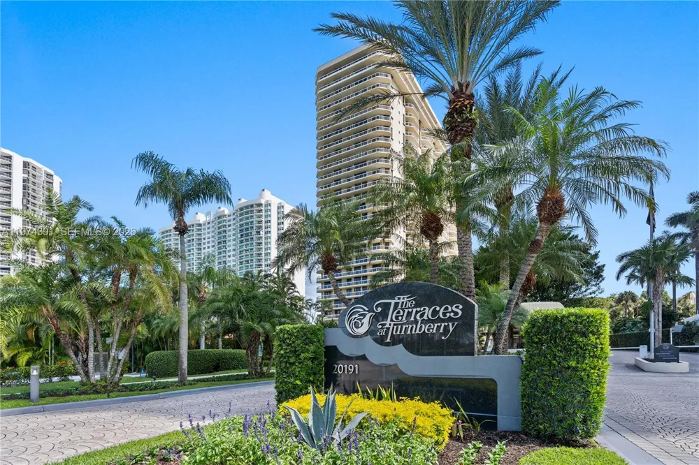 20191 E Country Club Dr #407 Aventura, FL 33180