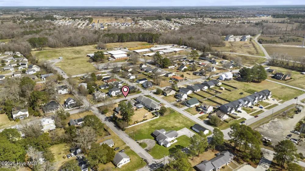 201 E Hargett Street Richlands, NC 28574