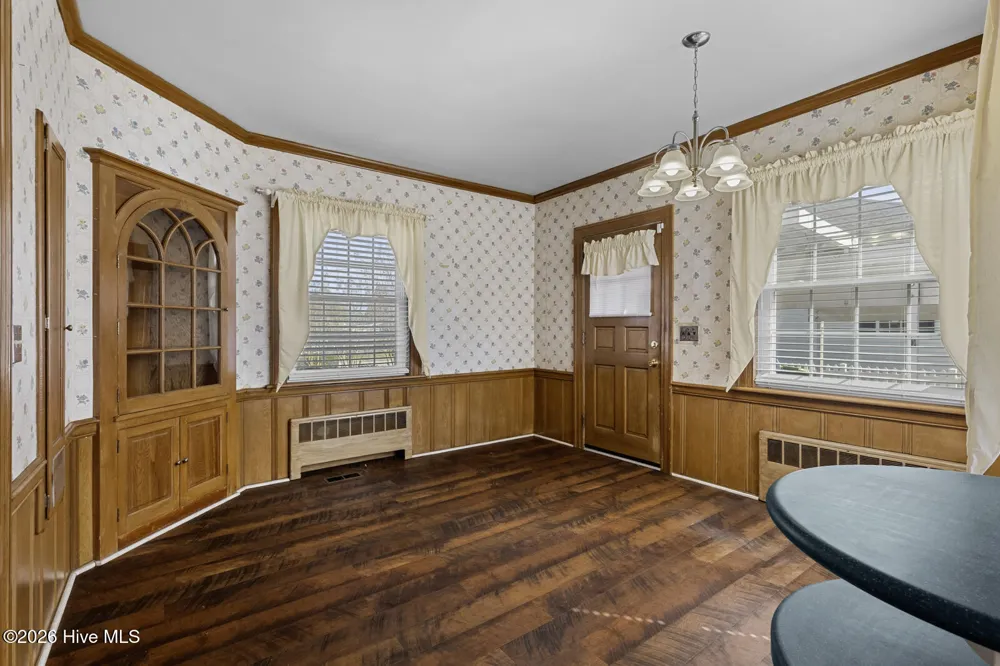 201 E Hargett Street Richlands, NC 28574
