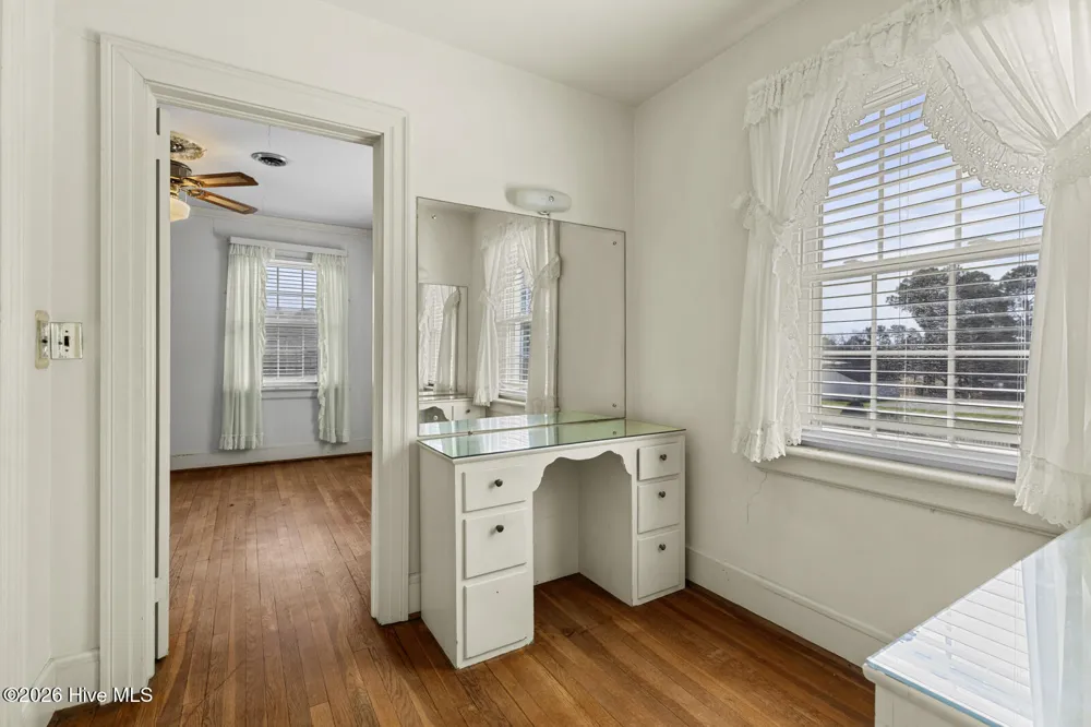 201 E Hargett Street Richlands, NC 28574
