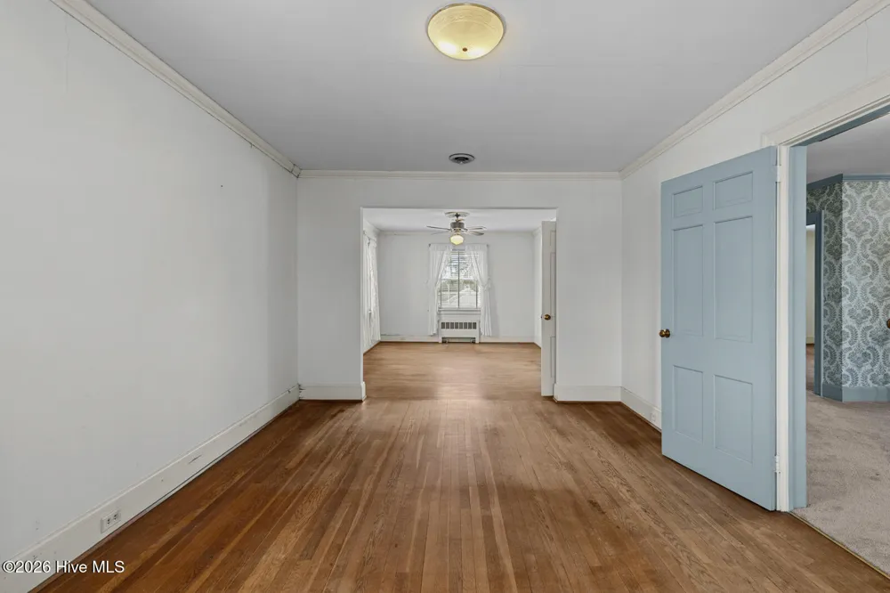 201 E Hargett Street Richlands, NC 28574