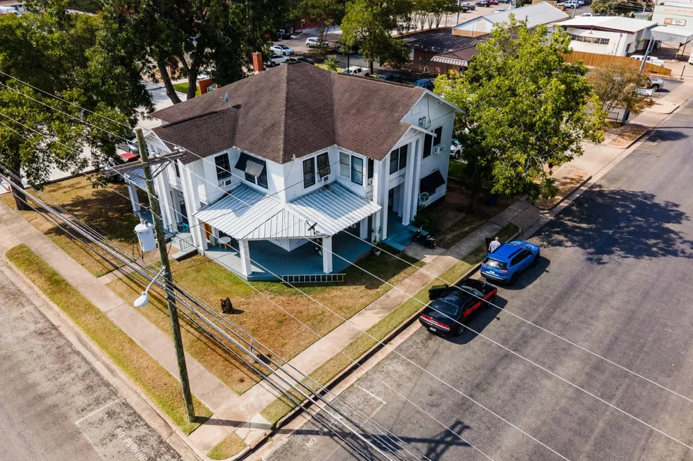 158 E Colorado La Grange, TX 78945