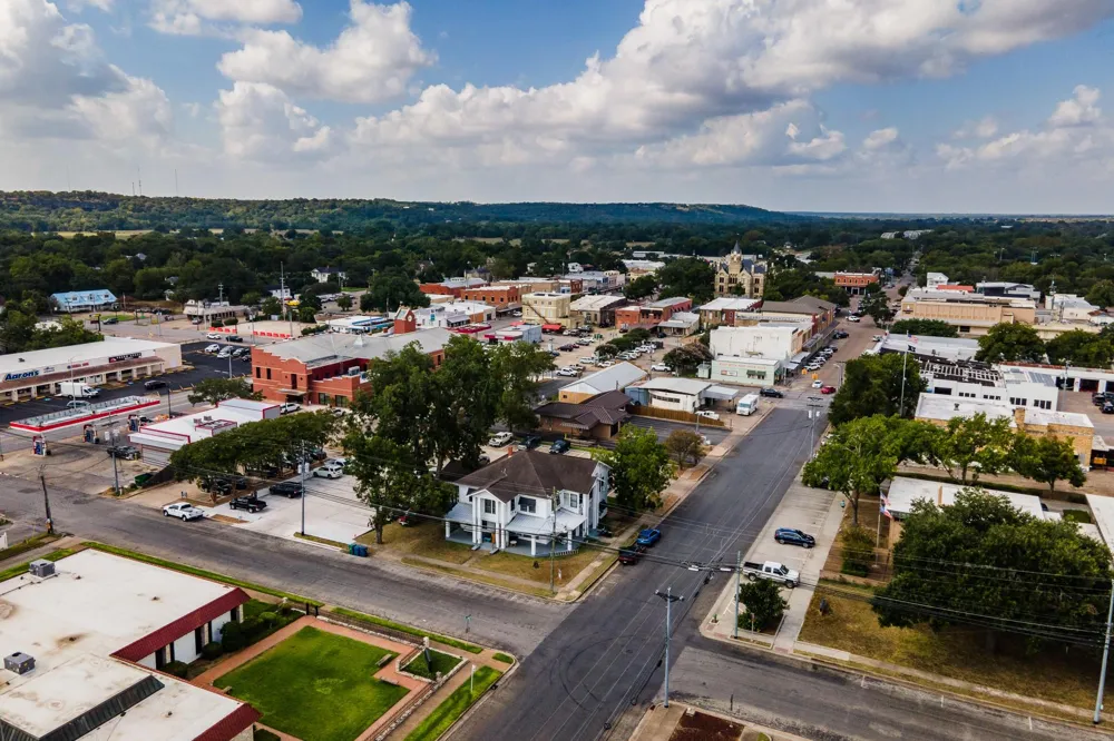 158 E Colorado La Grange, TX 78945