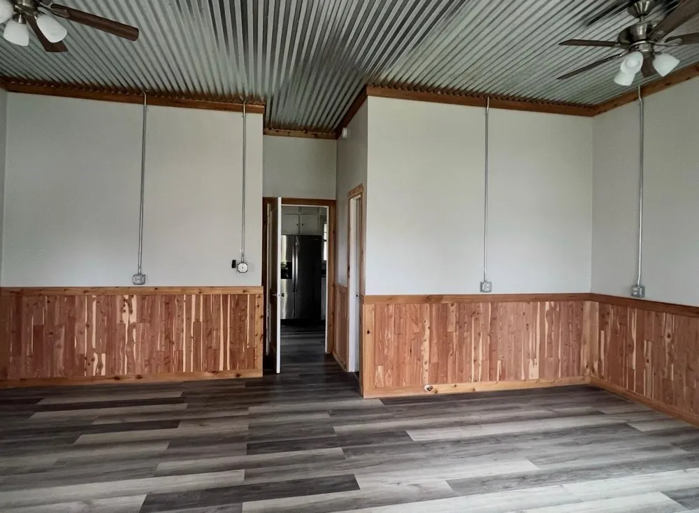 158 E Colorado La Grange, TX 78945