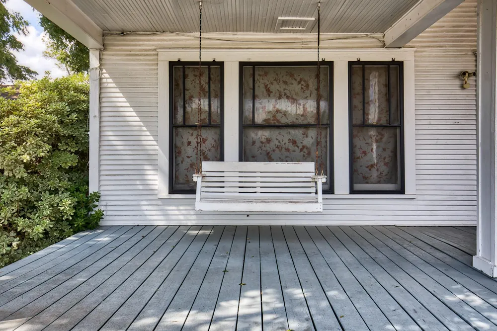 158 E Colorado La Grange, TX 78945