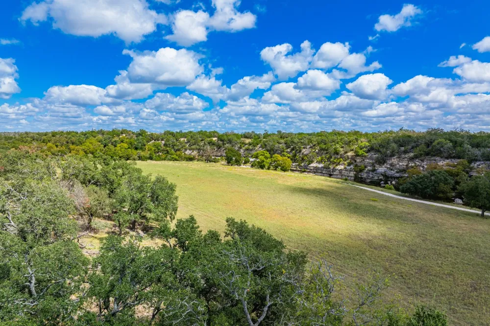 6477 S 783 Ranch Harper, TX 78631