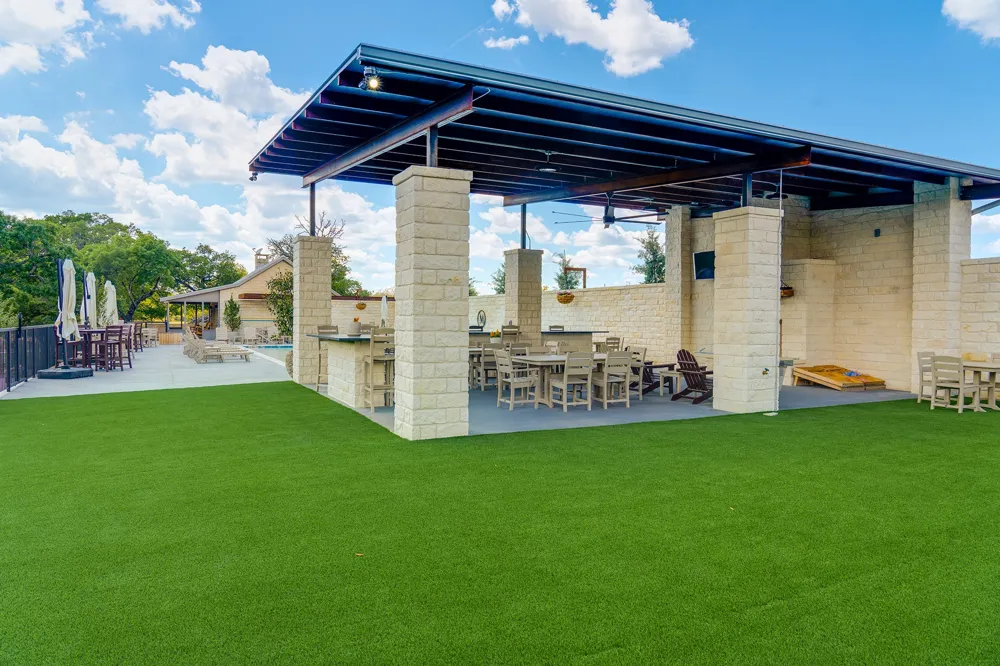 6477 S 783 Ranch Harper, TX 78631