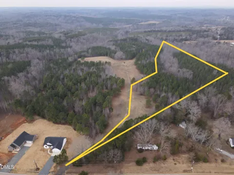 13 Lone Oak Trail