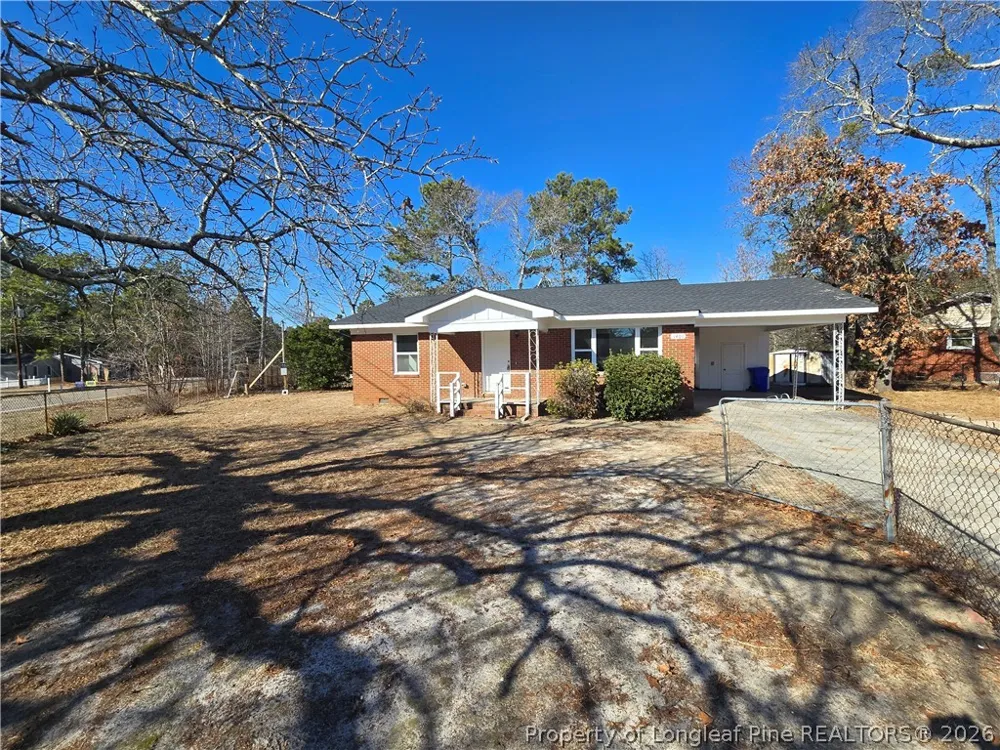 1401 Morrison Avenue Spring Lake, NC 28390