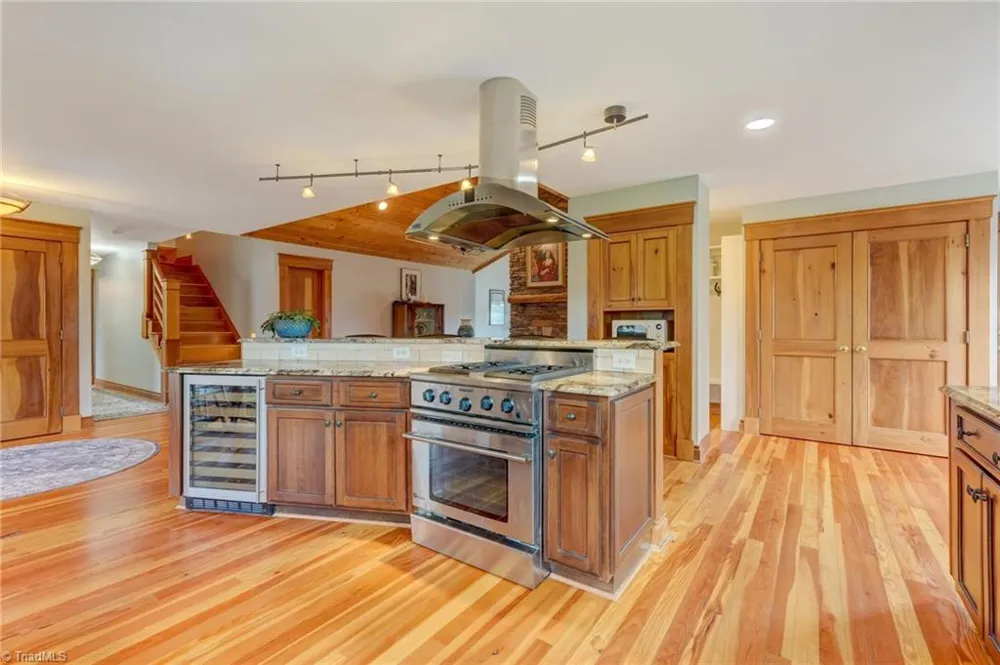 7217 Bulb Road Julian, NC 27283
