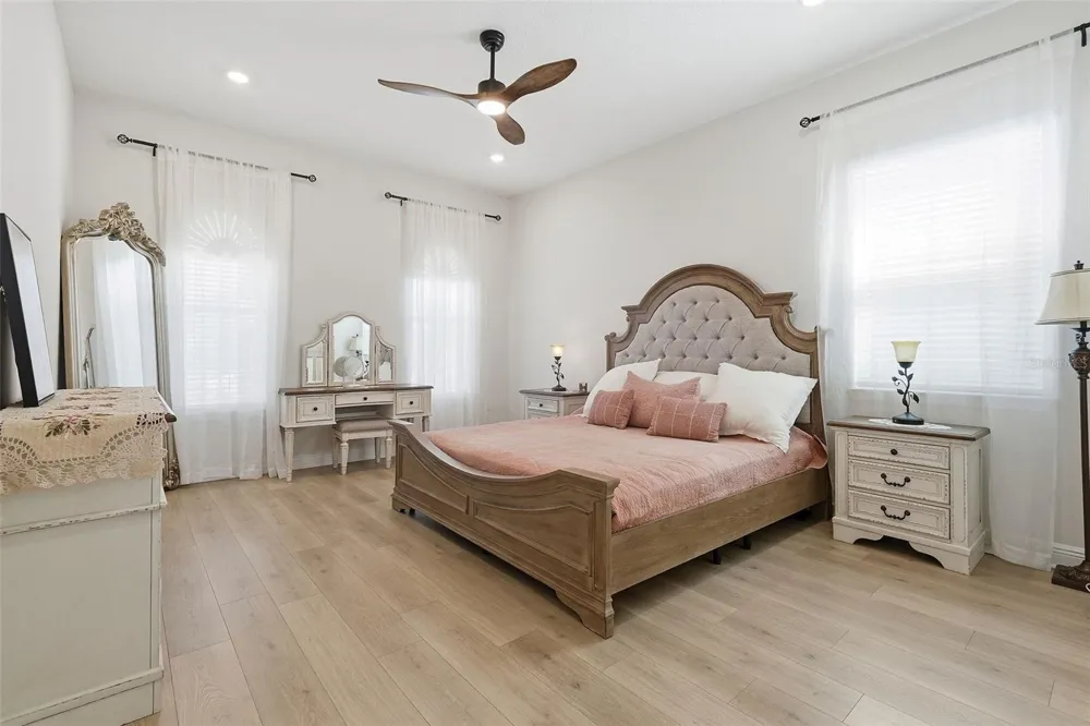 16131 VOLTERRA POINT Bella Collina, FL 34756