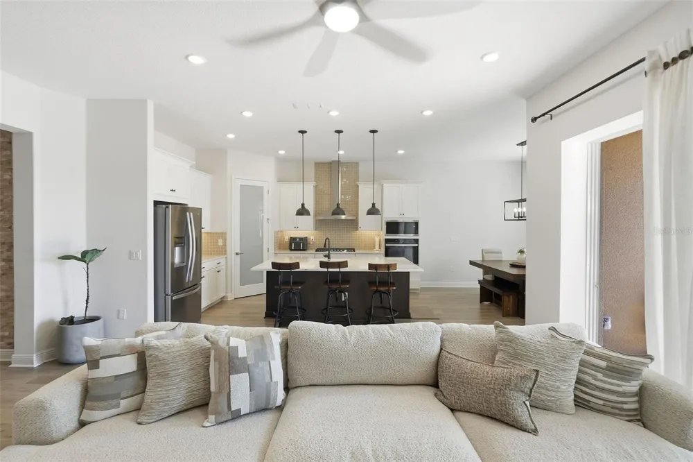 16131 VOLTERRA POINT Bella Collina, FL 34756