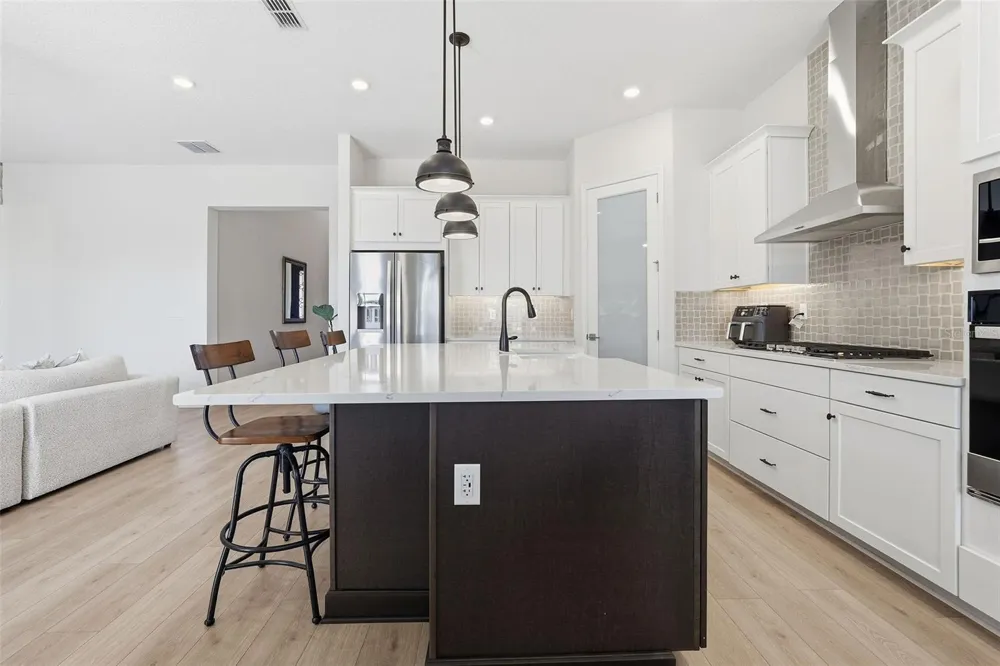 16131 VOLTERRA POINT Bella Collina, FL 34756