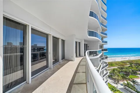9601 Collins Ave #1208
