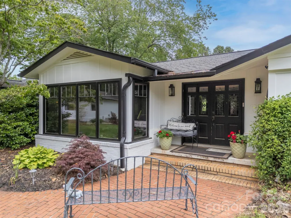 64 Persimmon Hill Drive Columbus, NC 28722