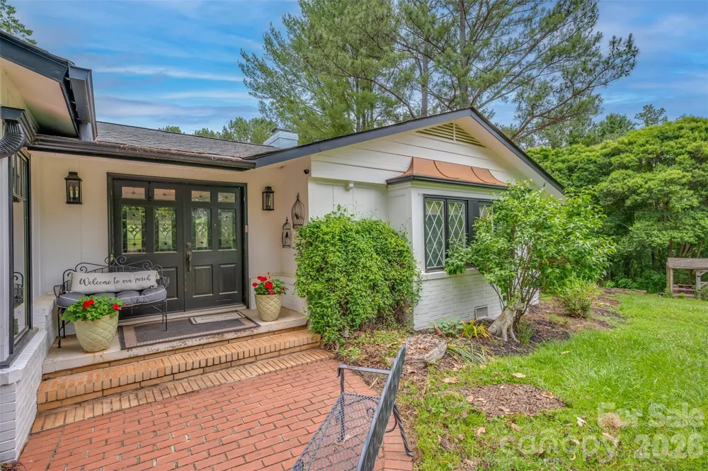 64 Persimmon Hill Drive Columbus, NC 28722