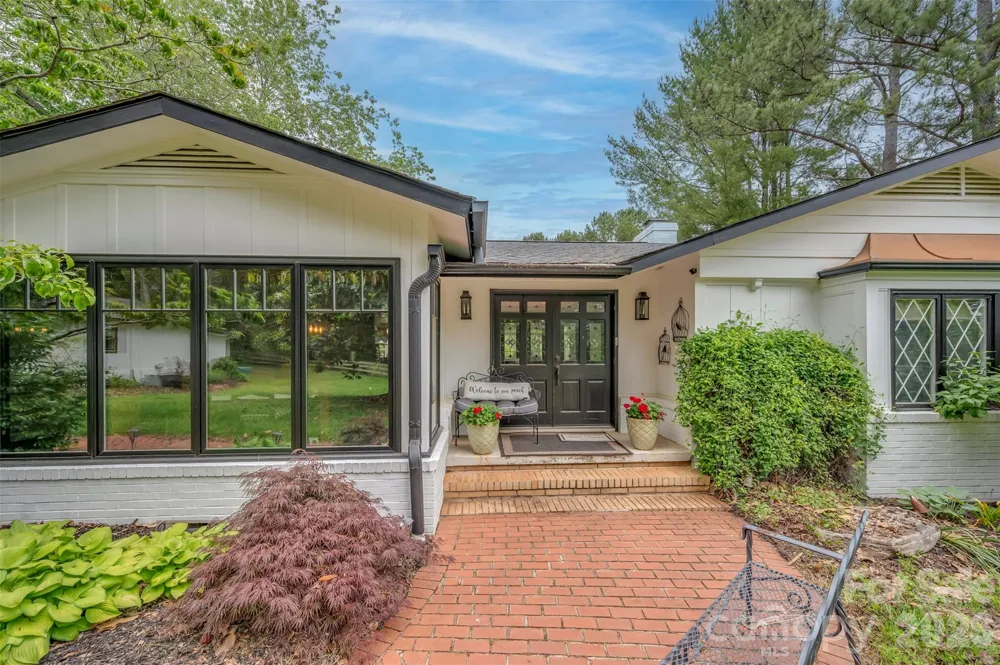 64 Persimmon Hill Drive Columbus, NC 28722
