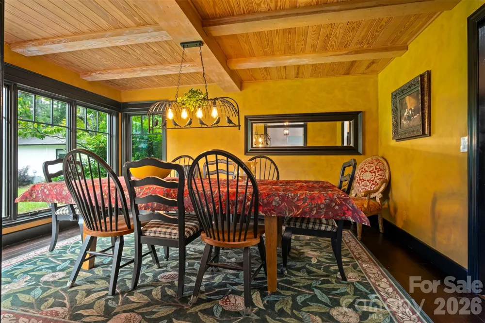 64 Persimmon Hill Drive Columbus, NC 28722