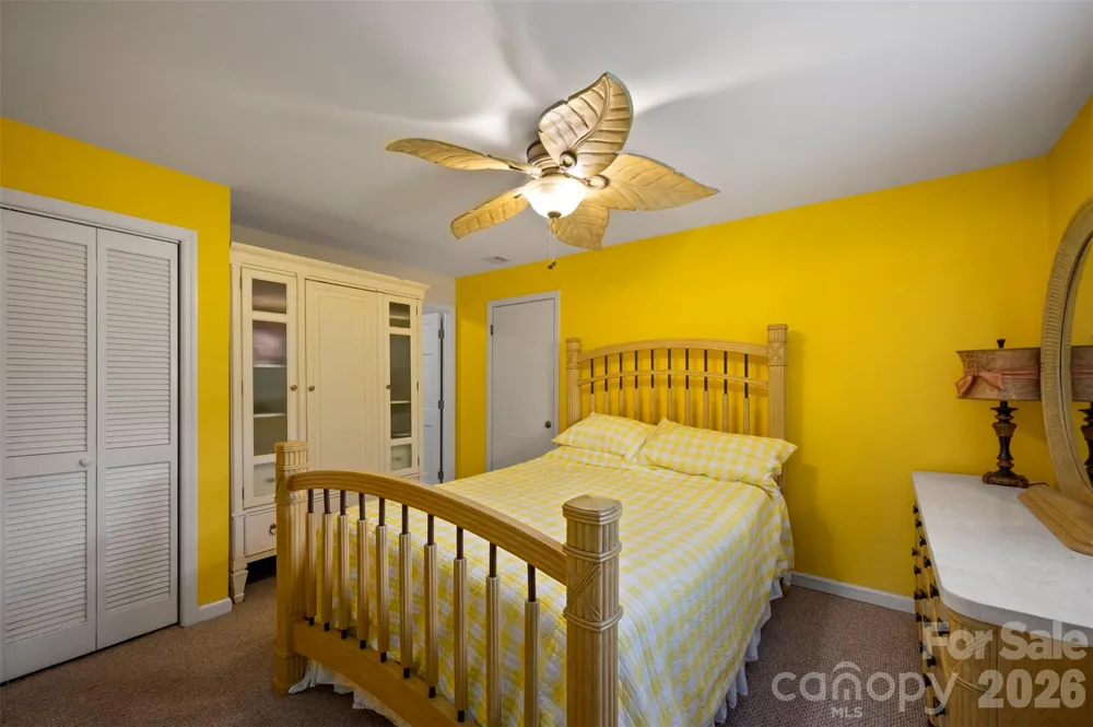 64 Persimmon Hill Drive Columbus, NC 28722