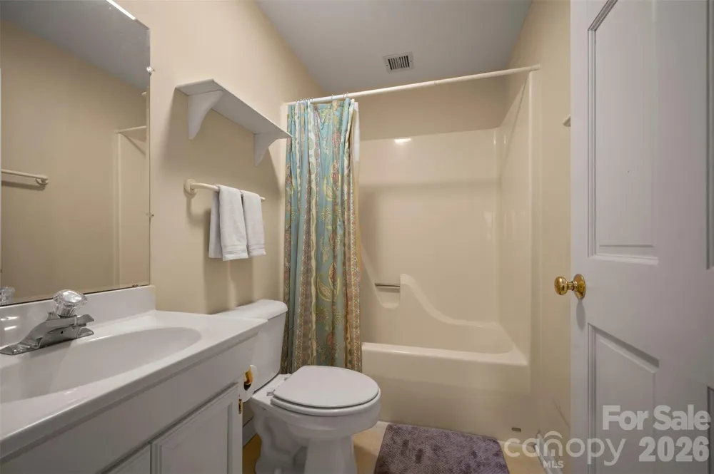 64 Persimmon Hill Drive Columbus, NC 28722