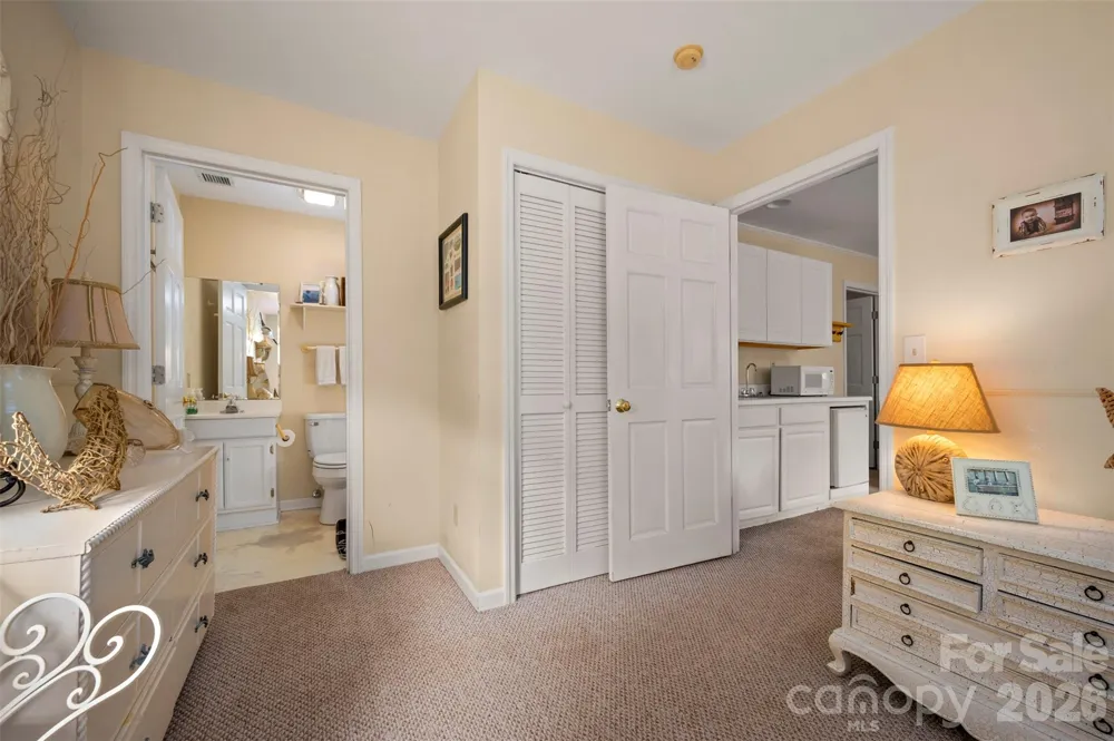 64 Persimmon Hill Drive Columbus, NC 28722