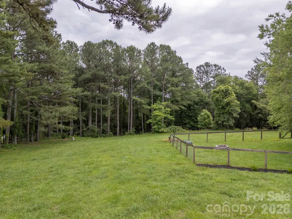 64 Persimmon Hill Drive Columbus, NC 28722