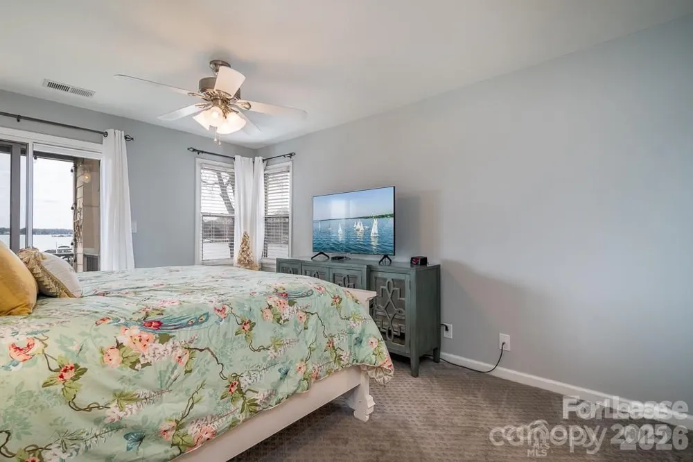 18709 Nautical Drive #206 Cornelius, NC 29031