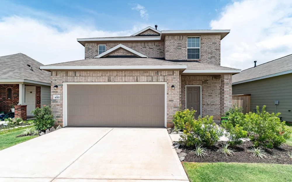 4315 Maple Root Lane Pinehurst, TX 77362