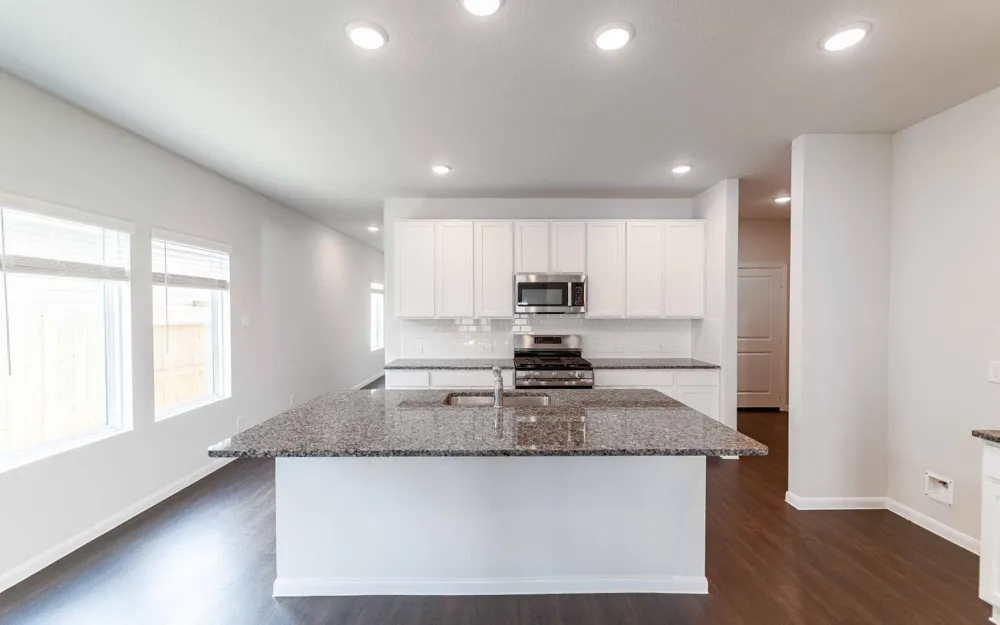 4315 Maple Root Lane Pinehurst, TX 77362