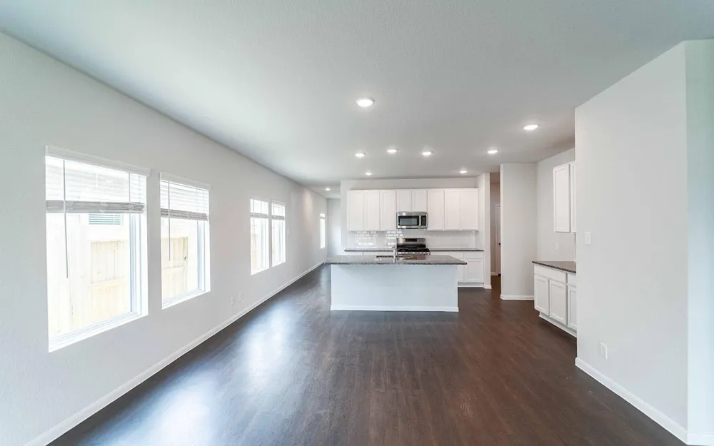 4315 Maple Root Lane Pinehurst, TX 77362