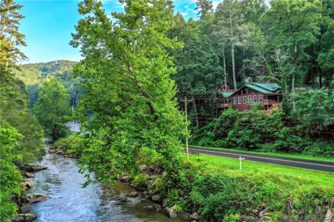55 River Bend Lane