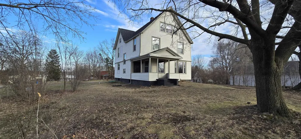205 S Dettman Road Leoni Township, MI 49203
